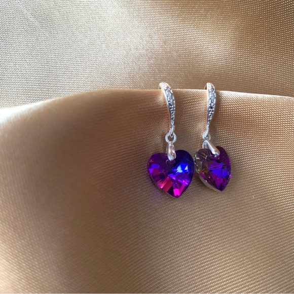 🌟2/$30🌟925 Silver Purple Heart Shape Crystal Earrings l - Picture 4 of 8